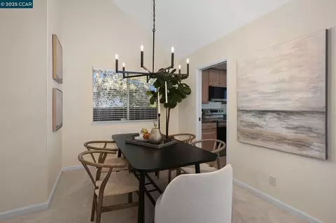 Dining - 4331 Birch Bark Rd, Concord, CA 94521 photo 1 of 2