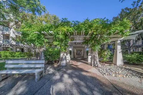 1860 Tice Creek Dr #1339, Walnut Creek, CA 94595