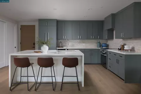 375 W El Pintado #204, Danville, CA 94526