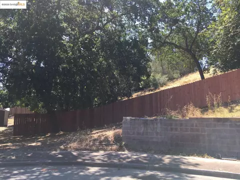 1032 Millbrook Ct, Walnut Creek, CA 94598 photo 9