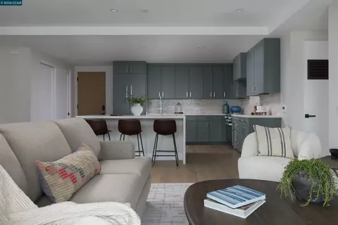 375 W El Pintado #221, Danville, CA 94526