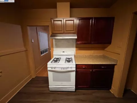231 E 5th St, Stockton, CA 95206 photo 17