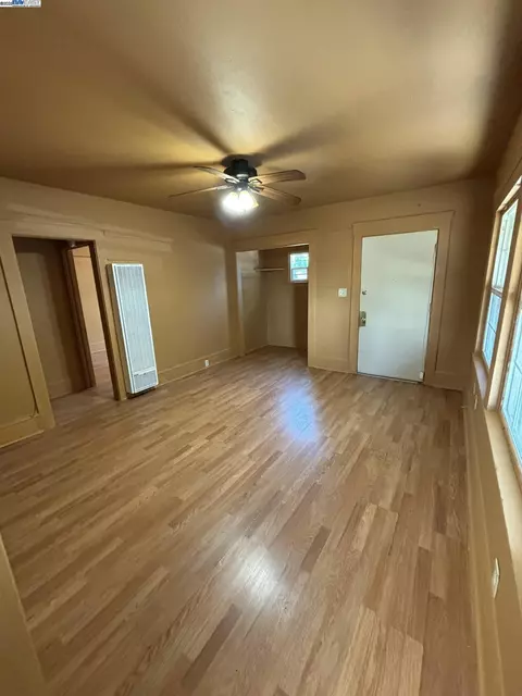 231 E 5th St, Stockton, CA 95206 photo 3
