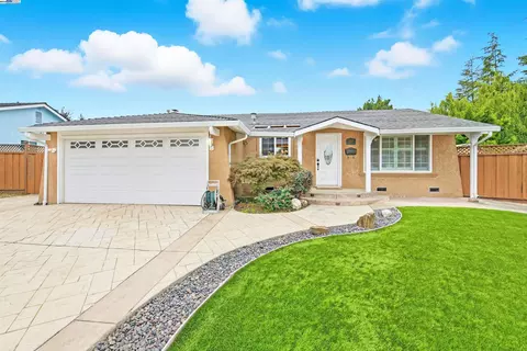 34233 Atteridge Pl, Fremont, CA 94555