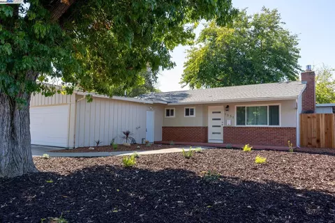 Exterior - 1351 Cypress Dr, Concord, CA 94520 photo 3 of 3