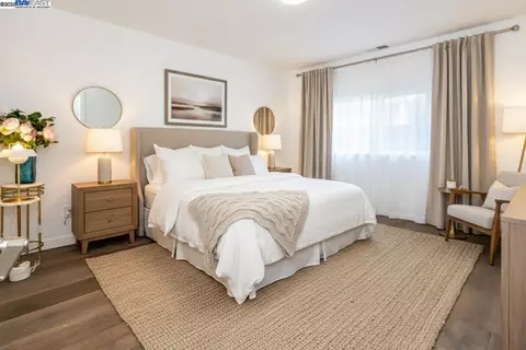 Bedroom - 1351 Cypress Dr, Concord, CA 94520 photo 1 of 4