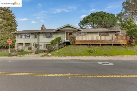 312 Skyline Dr, Vallejo, CA 94591 photo 1