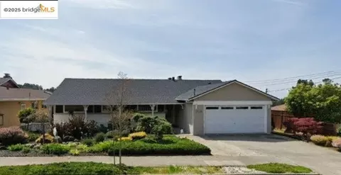 4956 Scotia Ave, Oakland, CA 94605