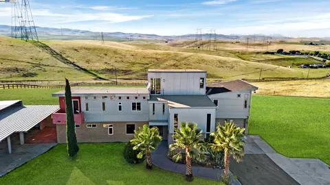 17011 Midway Rd, Tracy, CA 95377 photo 1
