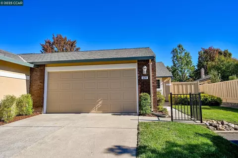 628 Savoy Ct, Walnut Creek, CA 94598