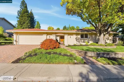 3954 Campolindo Dr, Moraga, CA 94556 photo 1