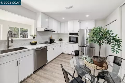 4944 Boxer Blvd, Concord, CA 94521 photo 1