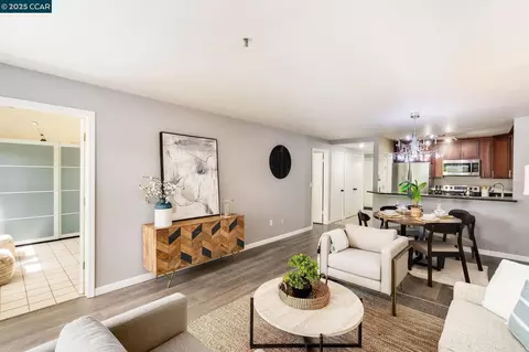 1722 S Villa Way, Walnut Creek, CA 94595