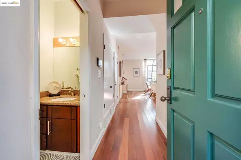 2316 Blake St #D, Berkeley, CA 94704 photo 1