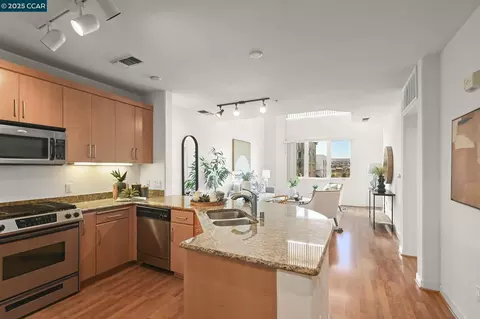 5501 De Marcus Blvd #401, Dublin, CA 94568 photo 1