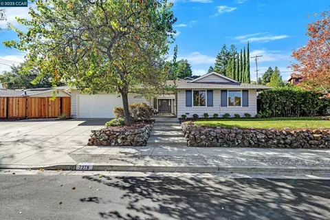 7278 Prow Way, Dublin, CA 94568 photo 1