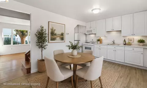 109 Cypress St #C, Alameda, CA 94501