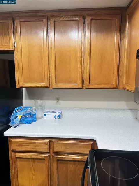 Kitchen - 309 Devonwood, Hercules, CA 94547 photo 3 of 4