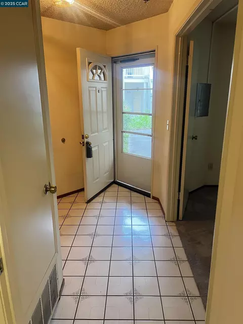 Entry Way - 309 Devonwood, Hercules, CA 94547 photo 1 of 1