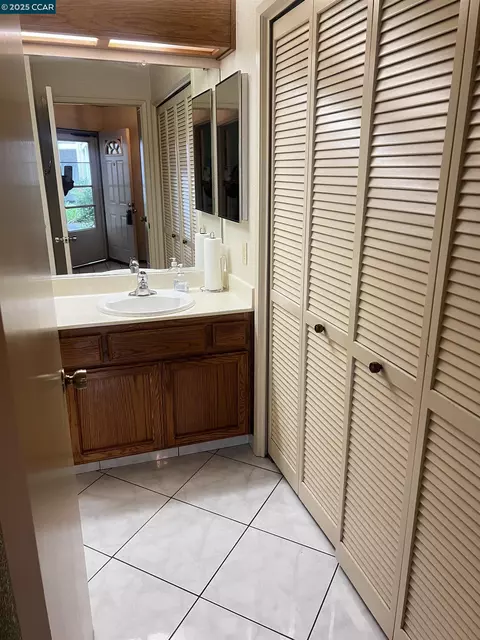 Bath - 309 Devonwood, Hercules, CA 94547 photo 2 of 4