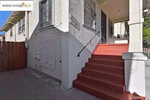 1993 38th Ave, Oakland, CA 94601
