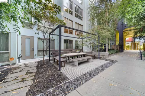 Exterior - 1201 Pine St #363, Oakland, CA 94607 photo 7 of 9