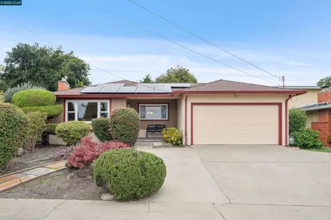 3141 Deseret Dr, Richmond, CA 94803