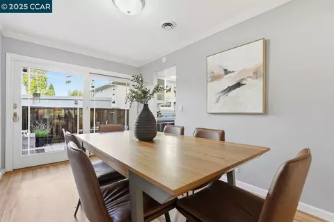 Dining - 37 Miramonte Dr, Moraga, CA 94556 photo 2 of 4