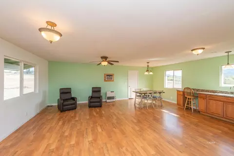 Living - 1095 Hyampom Rd, Hayfork, CA 96041 photo 3 of 5