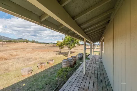 Exterior - 1095 Hyampom Rd, Hayfork, CA 96041 photo 7 of 7