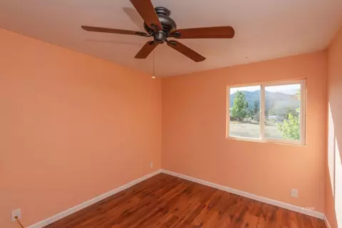 Bedroom - 1095 Hyampom Rd, Hayfork, CA 96041 photo 1 of 1