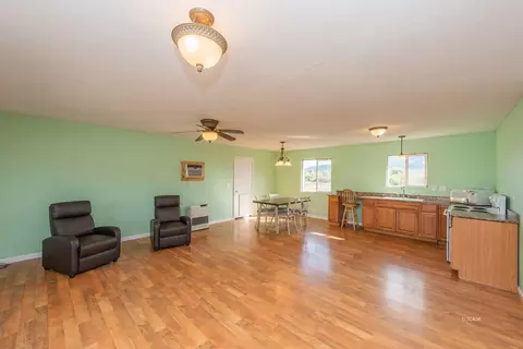 Living - 1095 Hyampom Rd, Hayfork, CA 96041 photo 2 of 5