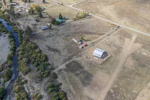 View/Area - 1095 Hyampom Rd, Hayfork, CA 96041 photo 5 of 8