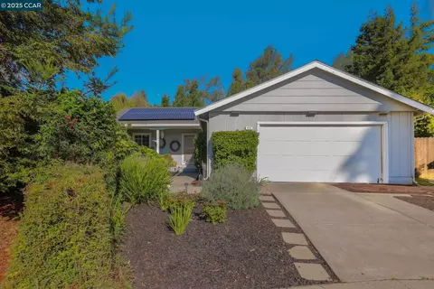 473 Edna Ct, Benicia, CA 94510