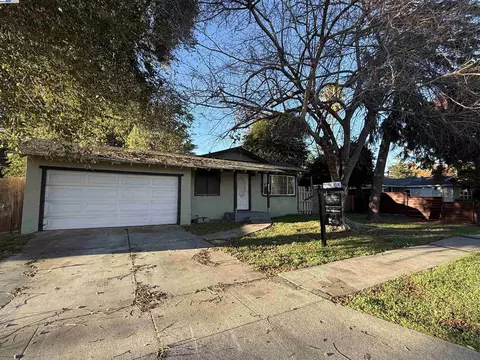 1567 Glazier Dr, Concord, CA 94521 photo 1