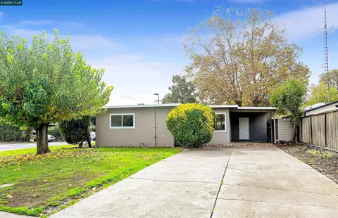 3898 Macmurtry Ct, Martinez, CA 94553 photo 1