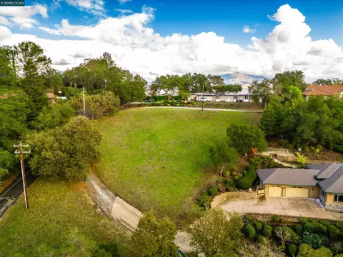 8 Gable Ln, Lafayette, CA 94549 photo 4