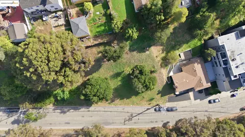 9680 Mountain Blvd, Oakland, CA 94605