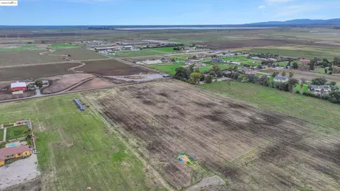 3590 Byer Rd, Byron, CA 94514 photo 5