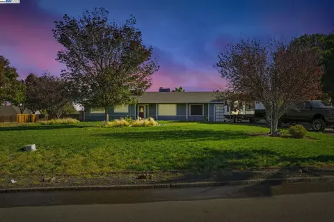 34724 Bernard Rd, Tracy, CA 95377 photo 1