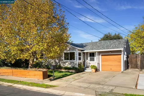 2941 Crawford St, Concord, CA 94518 photo 1
