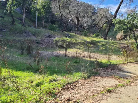 116 Ridgecrest Dr, Napa, CA 94558 photo 6