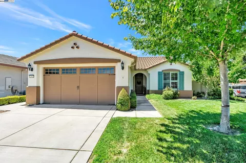 2491 Redbud Way, Manteca, CA 95336 photo 1
