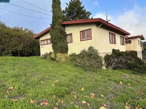 601 Napa Ave, Rodeo, CA 94572 photo 1