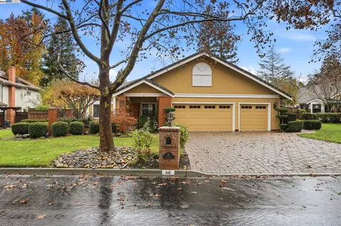 66 Oakridge Ct, Danville, CA 94526
