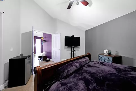 Bedroom - 1445 Yorkshire Loop, Tracy, CA 95376 photo 4 of 4