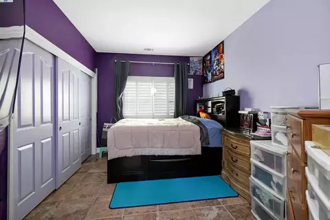 Bedroom - 1445 Yorkshire Loop, Tracy, CA 95376 photo 1 of 4