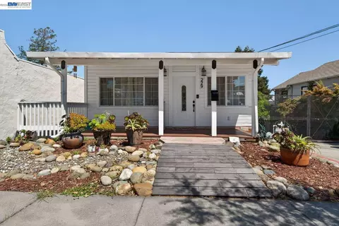 229 Lake Ave, Rodeo, CA 94572 photo 1