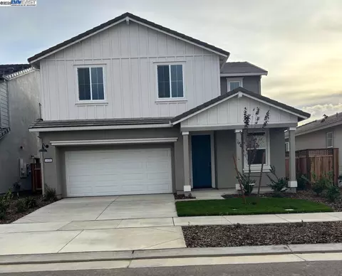 4698 Strandberg Ave, Lathrop, CA 95330