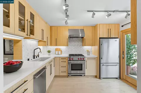 1585 Moraga Way, Moraga, CA 94556